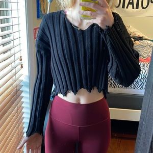 Small cropped black ribbed sweater